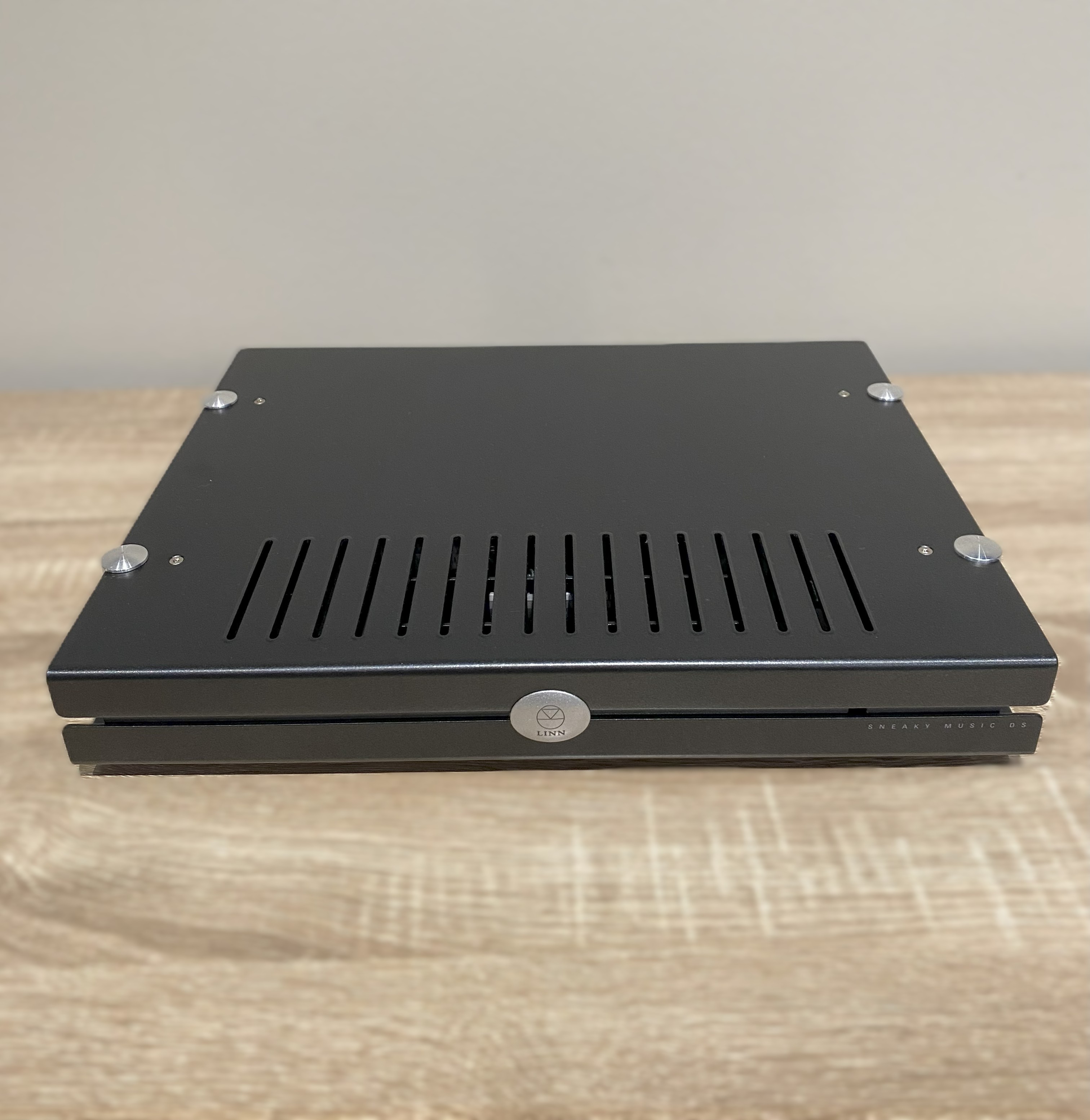 Linn sneaky music DS zwart